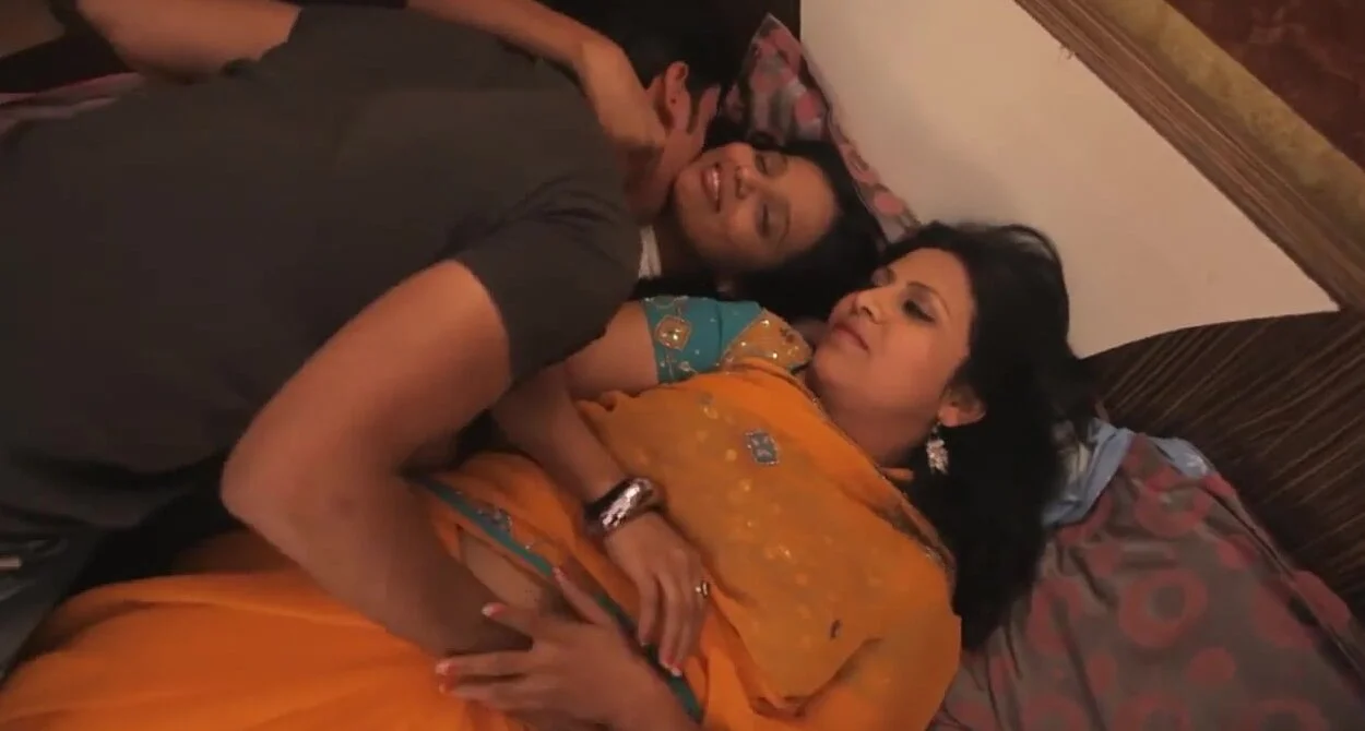 NAVEL - Husband Relation with Wife and Sister _ HINDI HOT SHORT FILM pic