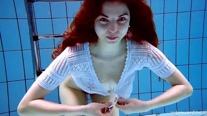 Polish hottie Marketa naked in the pool