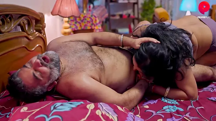 Indian MILF with massive tits gives head in hot action - Parivartan (Season 01) E012. Rajshot